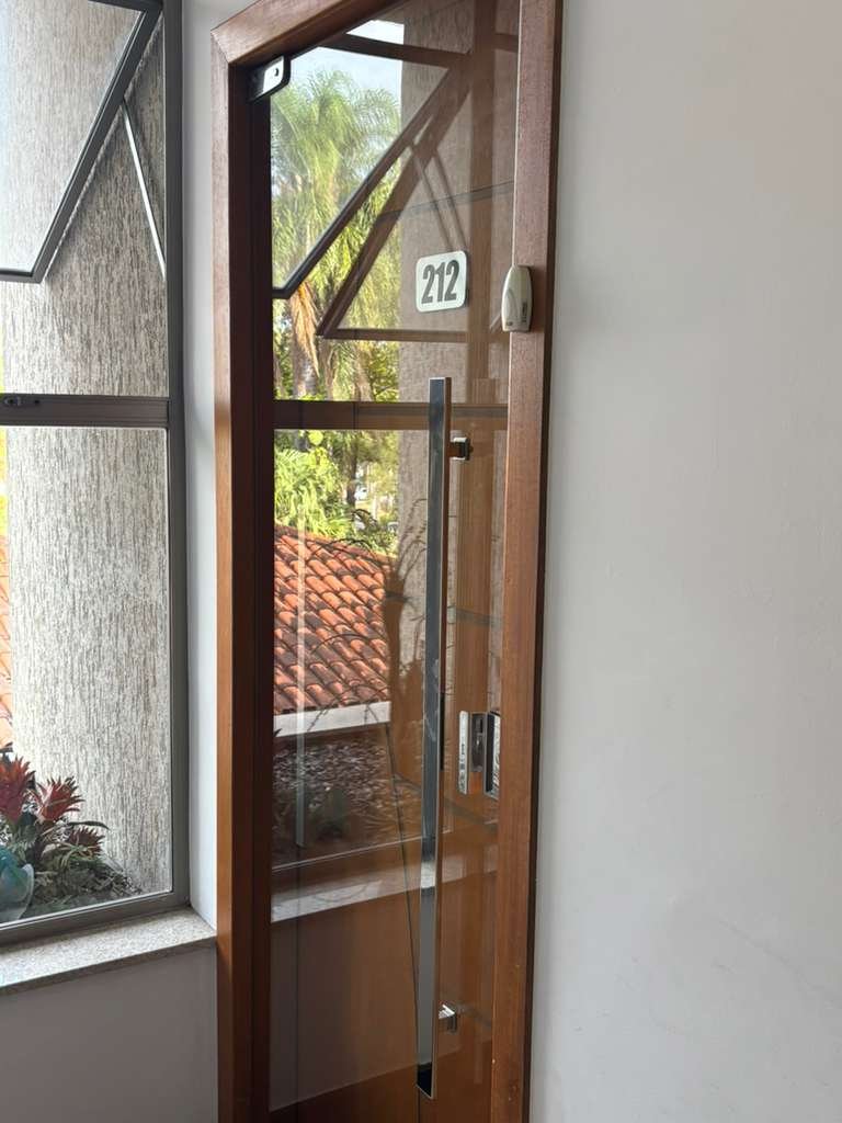 WhatsApp Image 2025-10-15 at 16.18.22 (1)